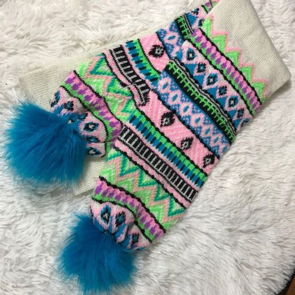 Sequin Sparkle Fair Aisle Pom Pom Scarf & Convertible Mitten to Fingerless Set - Picture 2 of 11